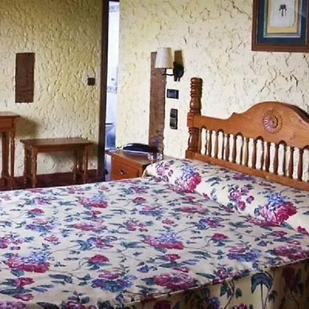 La Casona De Luis 2*