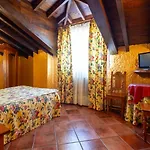 La Casona De Luis 2*