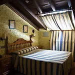 La Casona De Luis Hotell Queveda